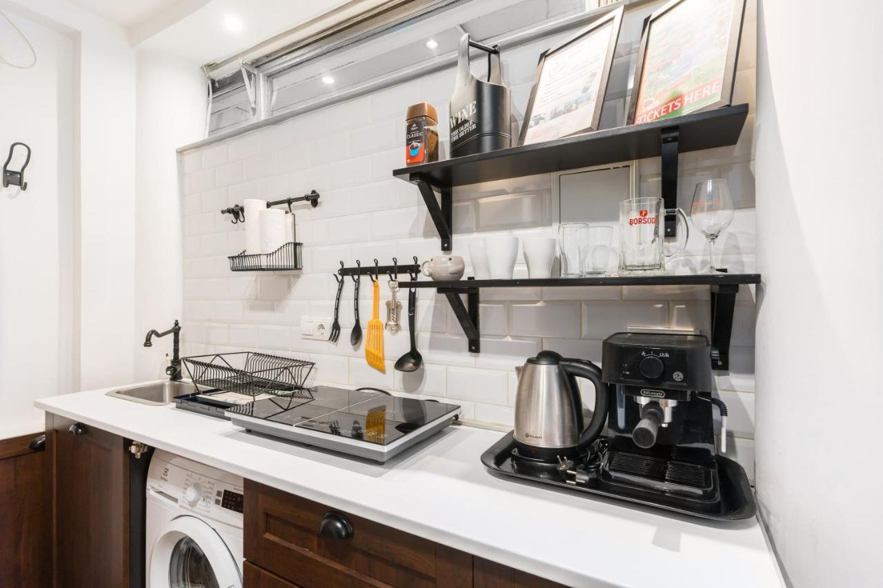 Cheerful Studio Budapest Downtown Екстериор снимка